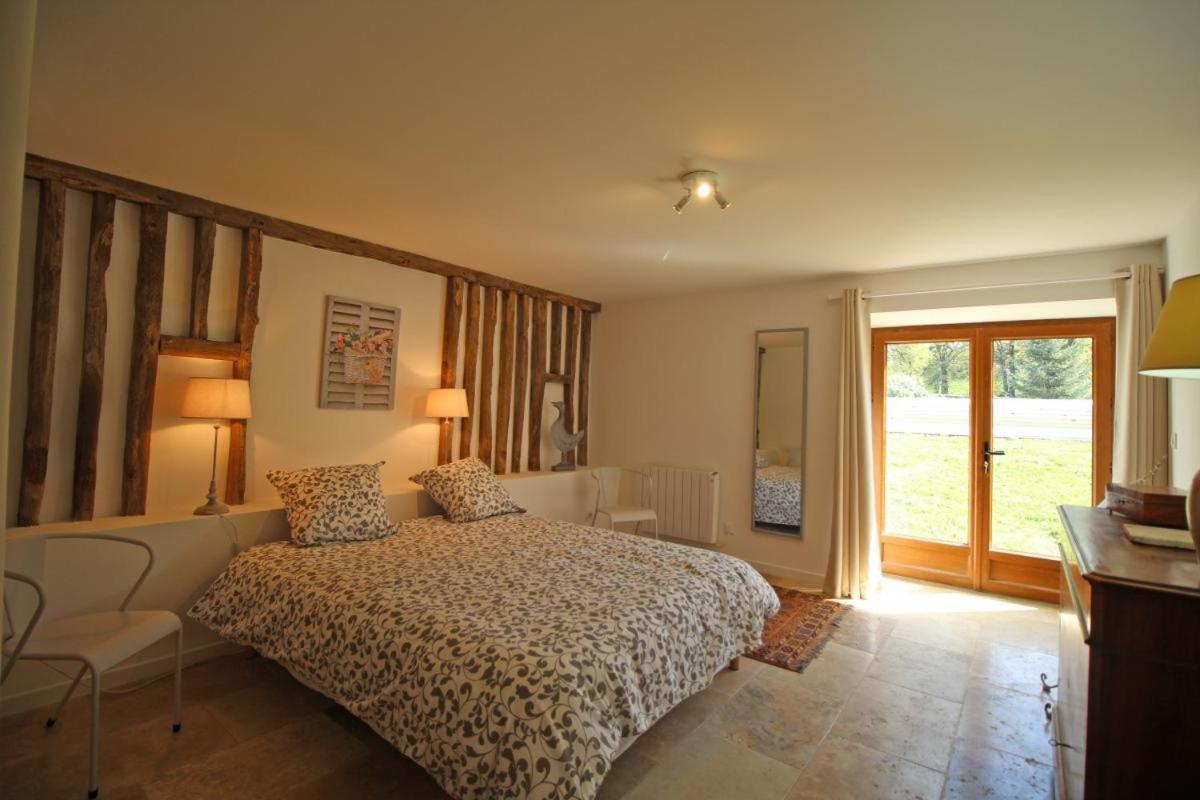 Вилла Chez Le Bayle Condat-sur-Vienne Экстерьер фото