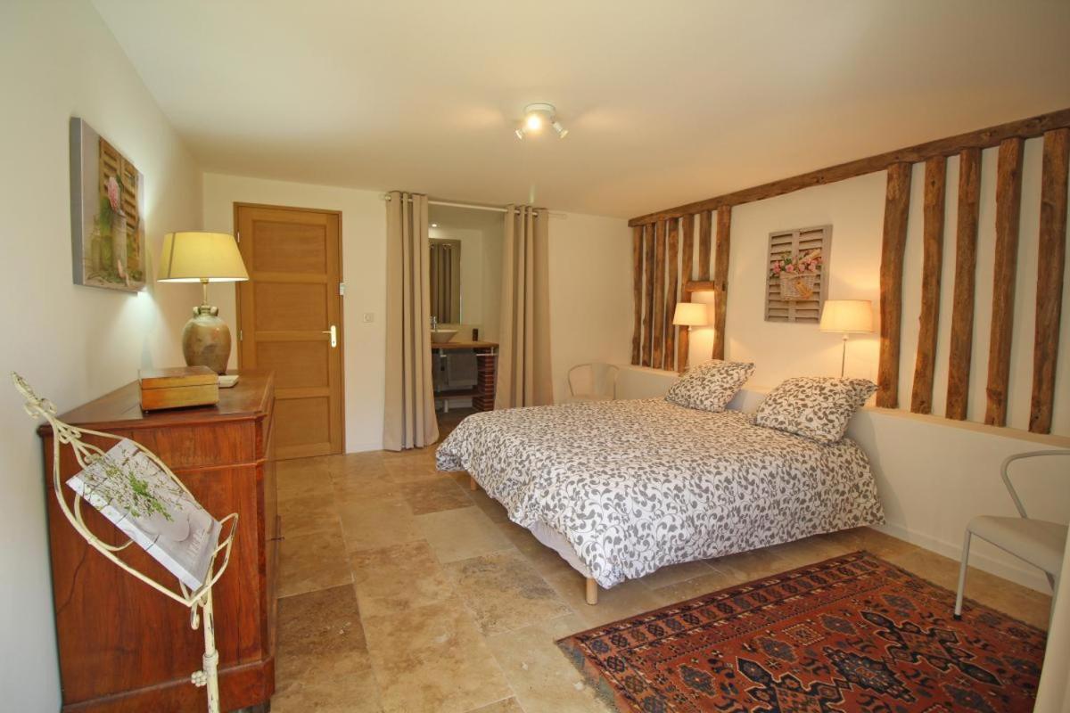 Вилла Chez Le Bayle Condat-sur-Vienne Экстерьер фото