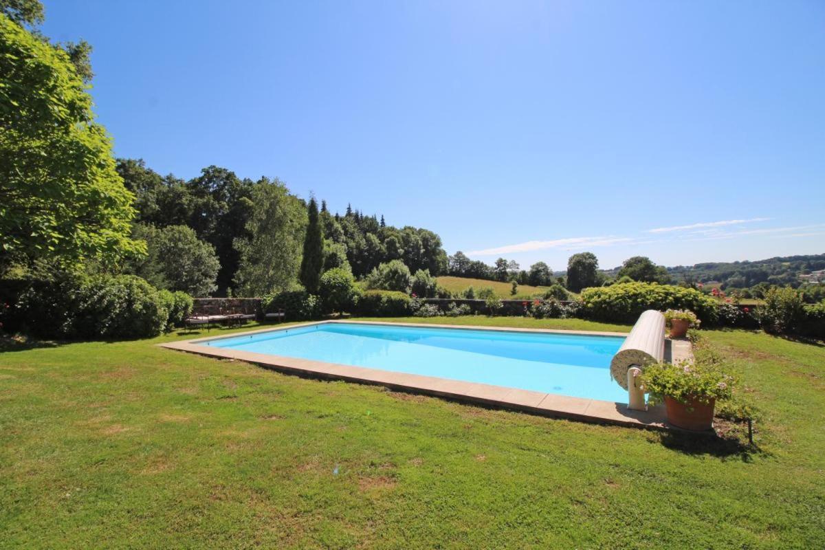 Вилла Chez Le Bayle Condat-sur-Vienne Экстерьер фото